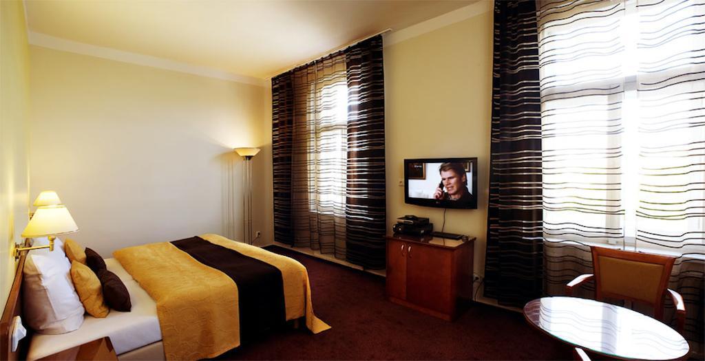 Hotel Andel Prága Kültér fotó