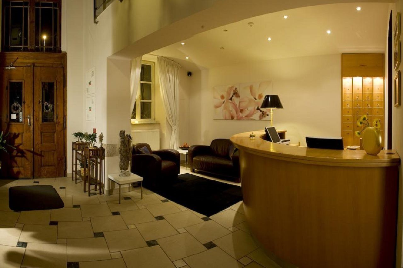 Hotel Andel Prága Kültér fotó